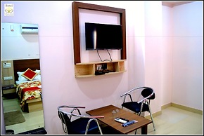 Hotel Thikana Palace