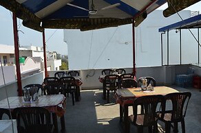 Hotel Thikana Palace