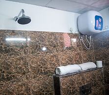 Hotel Thikana Palace