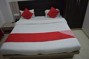 Hotel Thikana Palace