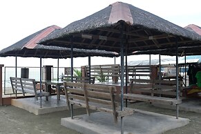 Nipa Hut Villa by AMCO Extension