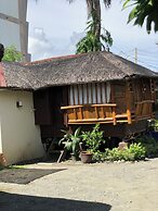 Nipa Hut Villa by AMCO Extension