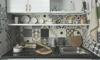 The Homee Cozy Modern Studio Apartment