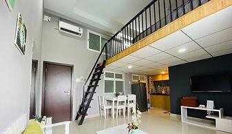 The Homee Cozy Modern Studio Apartment