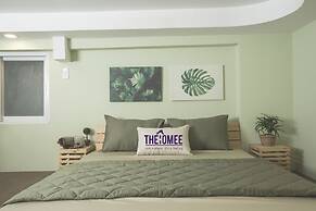 The Homee Cozy Modern Studio Apartment