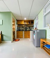 The Homee Cozy Modern Studio Apartment