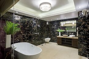 Emperor Resort & Spa