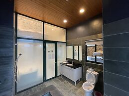 Quan Jia Hot Spring B&B