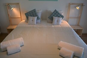 Modern & Bright by Homing