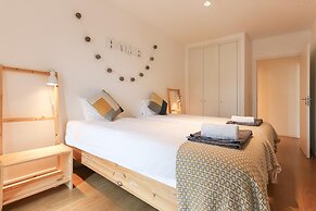 Modern & Bright by Homing