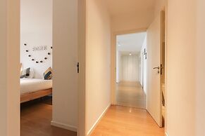 Modern & Bright by Homing