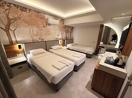Ida Hotel