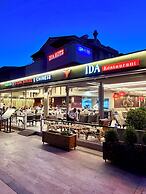 Ida Hotel