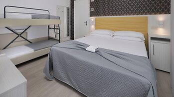 Hotel Eiffel