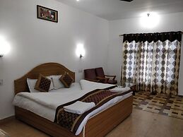 Hotel D'Zojila - Kargil