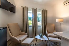 Villa Well by Villa Welwitshia Mirabilis