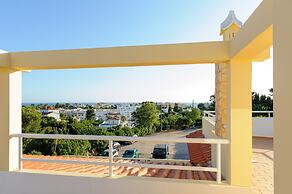 Villa Well by Villa Welwitshia Mirabilis