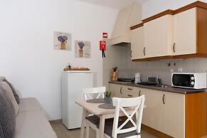 Villa Well by Villa Welwitshia Mirabilis