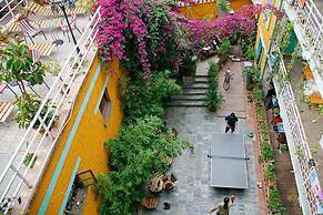 Cloudland International Youth Hostel