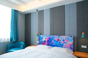 Cloudland International Youth Hostel