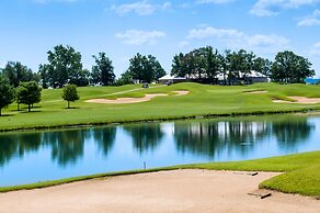 Holiday Inn Club Vacations Holiday Hills Resort Branson by IHG