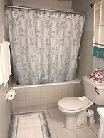 Maxwell Beach Apartment