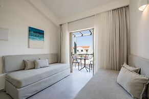 Lotus Hotel Apartments