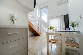 Lotus Hotel Apartments