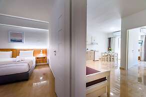 Lotus Hotel Apartments