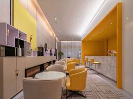 Metropolo Hangzhou Railway Station East