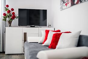 City Lights Apartments - Arianska