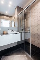 City Lights Apartments - Bosacka