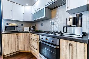 City Lights Apartments - Bosacka