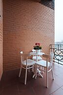 City Lights Apartments - Bosacka