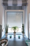 City Lights Apartments - Bosacka