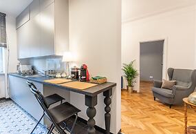 City Lights Apartments - Bosacka
