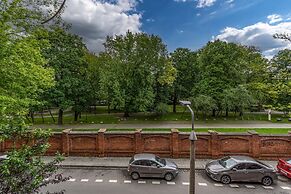 City Lights Apartments - Bosacka