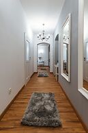 City Lights Apartments - Bosacka