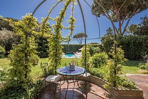 La Gaura Guest House