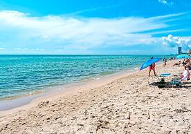 The Tides by Miami Te Espera