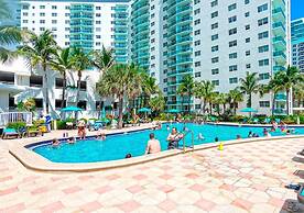 The Tides by Miami Te Espera