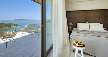 Prima Vista Beachfront Boutique Hotel