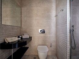 Prima Vista Beachfront Boutique Hotel