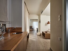 Prima Vista Beachfront Boutique Hotel