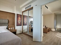 Prima Vista Beachfront Boutique Hotel