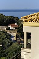 Prima Vista Beachfront Boutique Hotel