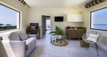 Prima Vista Beachfront Boutique Hotel