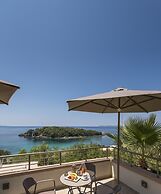 Prima Vista Beachfront Boutique Hotel