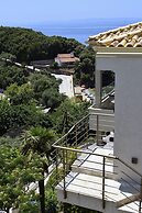 Prima Vista Beachfront Boutique Hotel