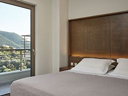 Prima Vista Beachfront Boutique Hotel